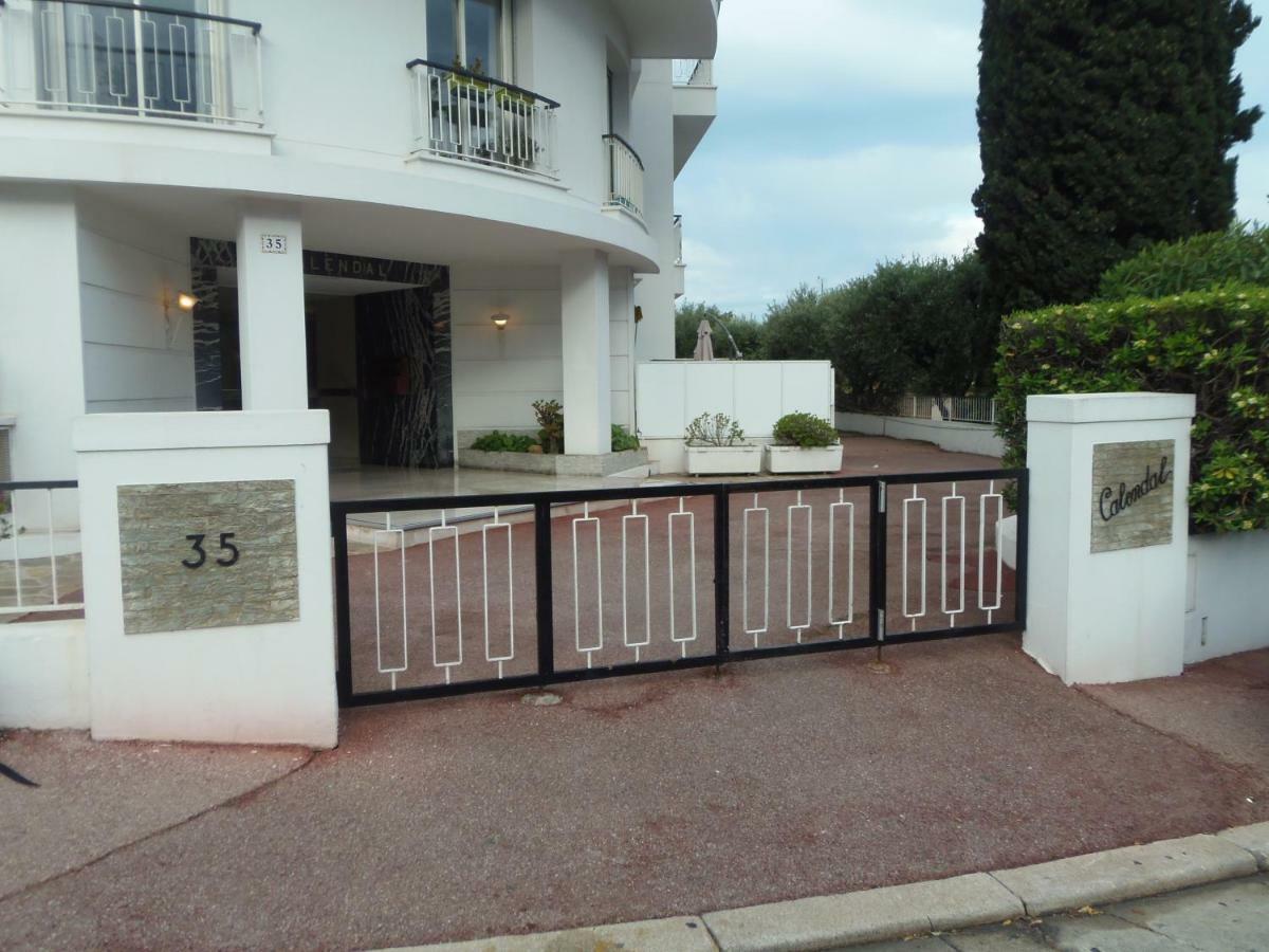 Joli Studio Calme Avec Terrasse Apartment Nisa Exterior foto