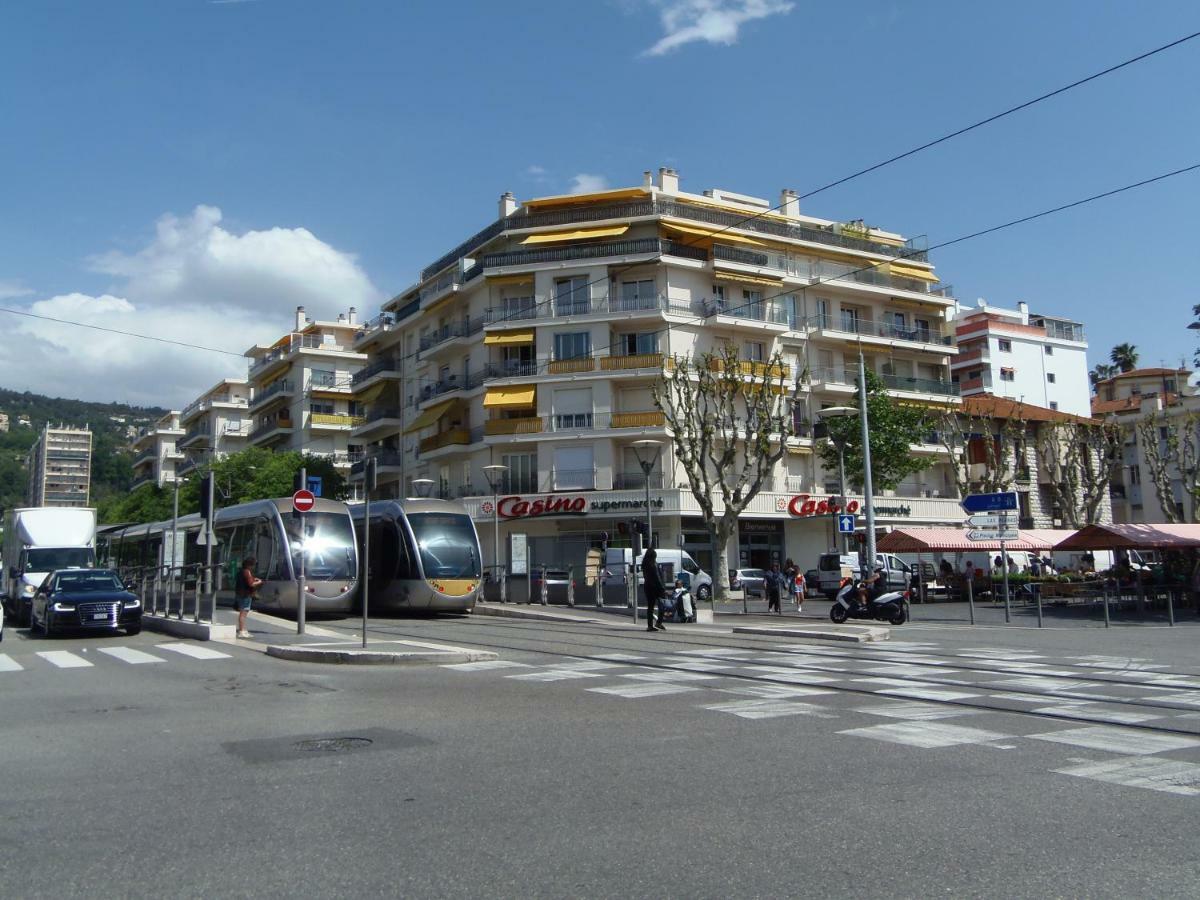 Joli Studio Calme Avec Terrasse Apartment Nisa Exterior foto